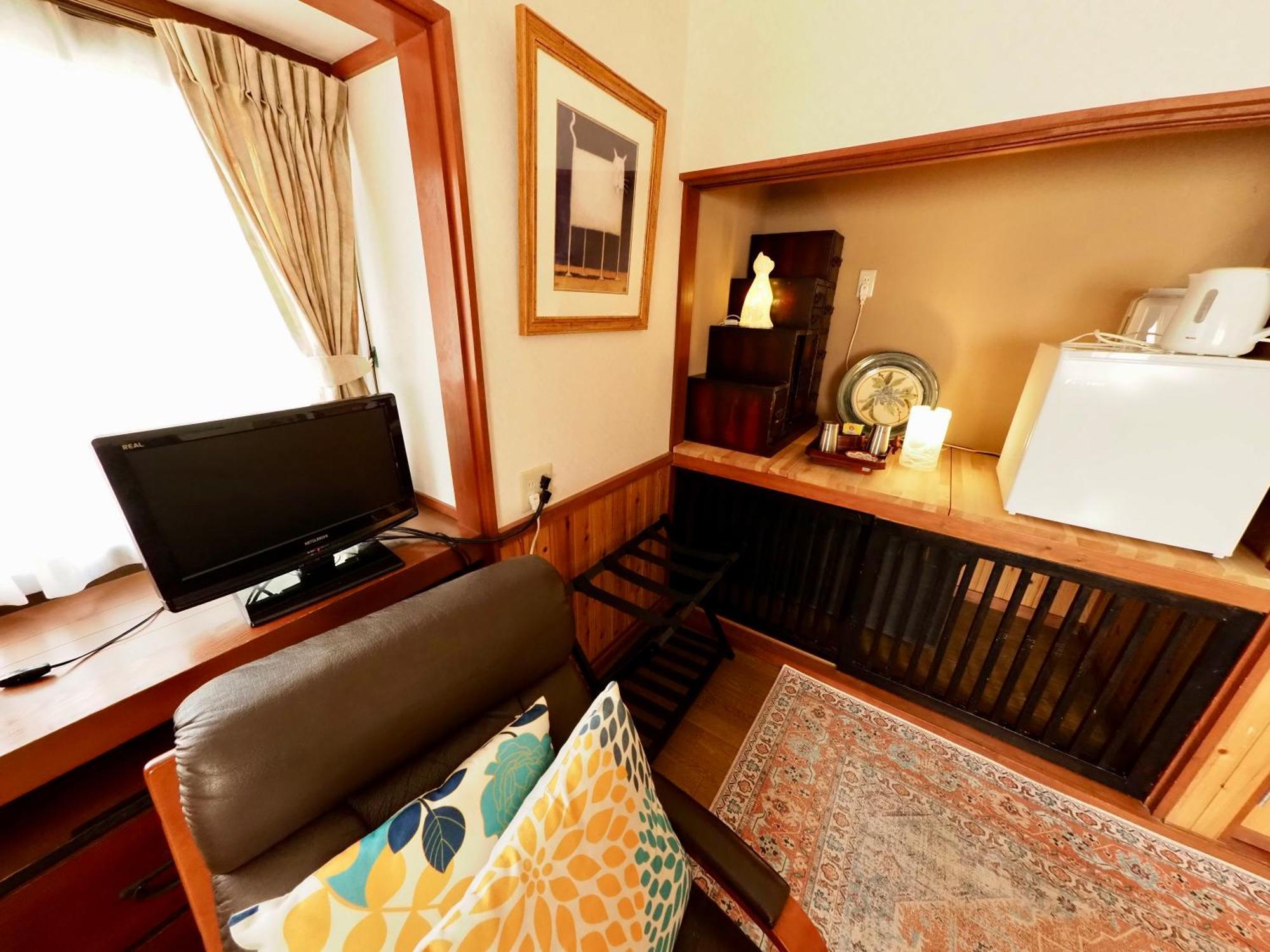 Gableview Forest Inn ゲーブルビュー Nikko Bagian luar foto